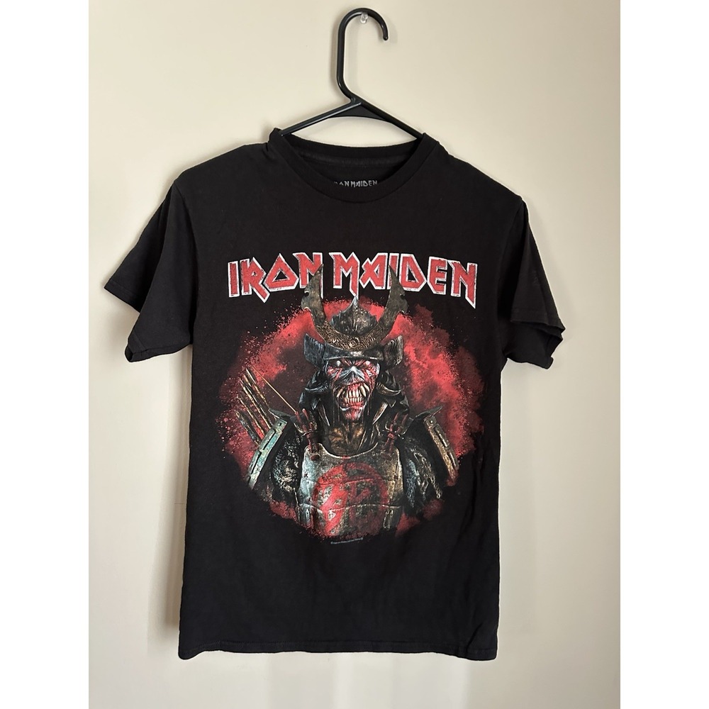 Iron Maiden Senjutsu Samurai Eddie Black Graphic T-Shirt Mens Small 2022 BandTee